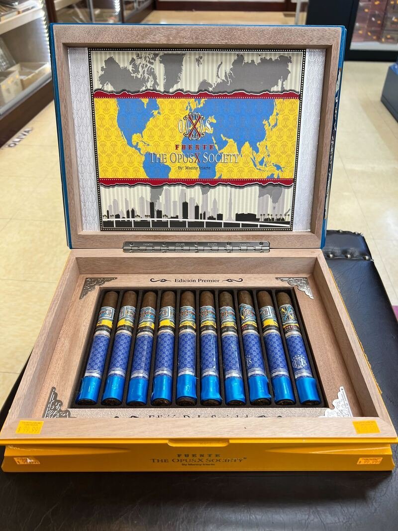 Premium cigars in the box